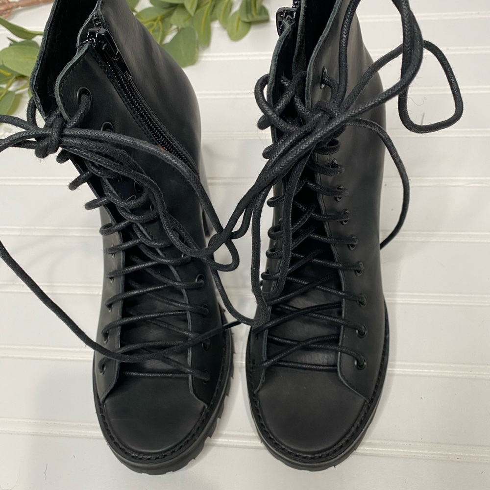 Jeffrey Campbell x FP Palermo Heel - Picture 3 of 5